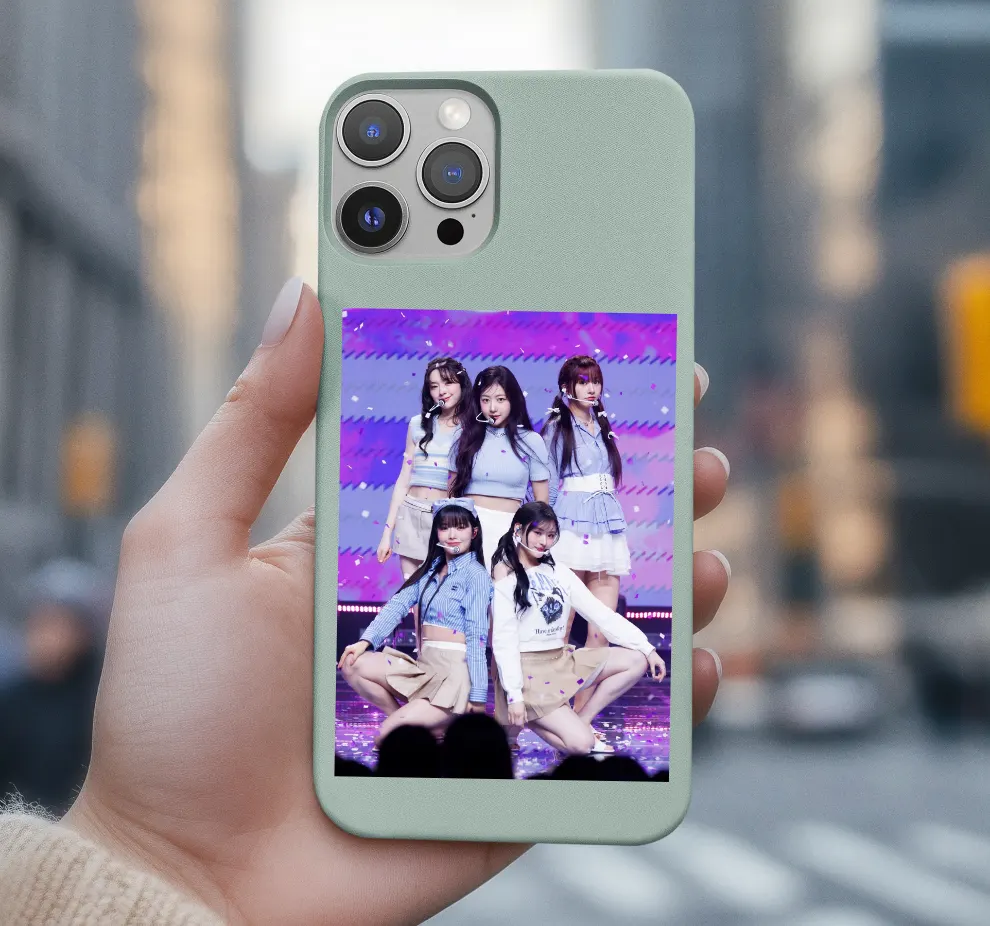 FIFTY FIFTY Blue Stage Phone Case - Image 12